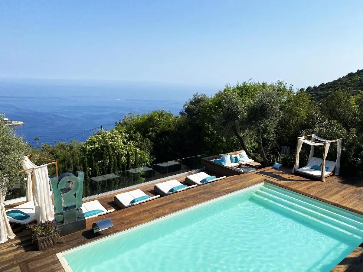 Charming Bedroom In Luxurious Villa With Seaview Eze